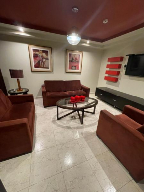 Jian Hotel & Suites